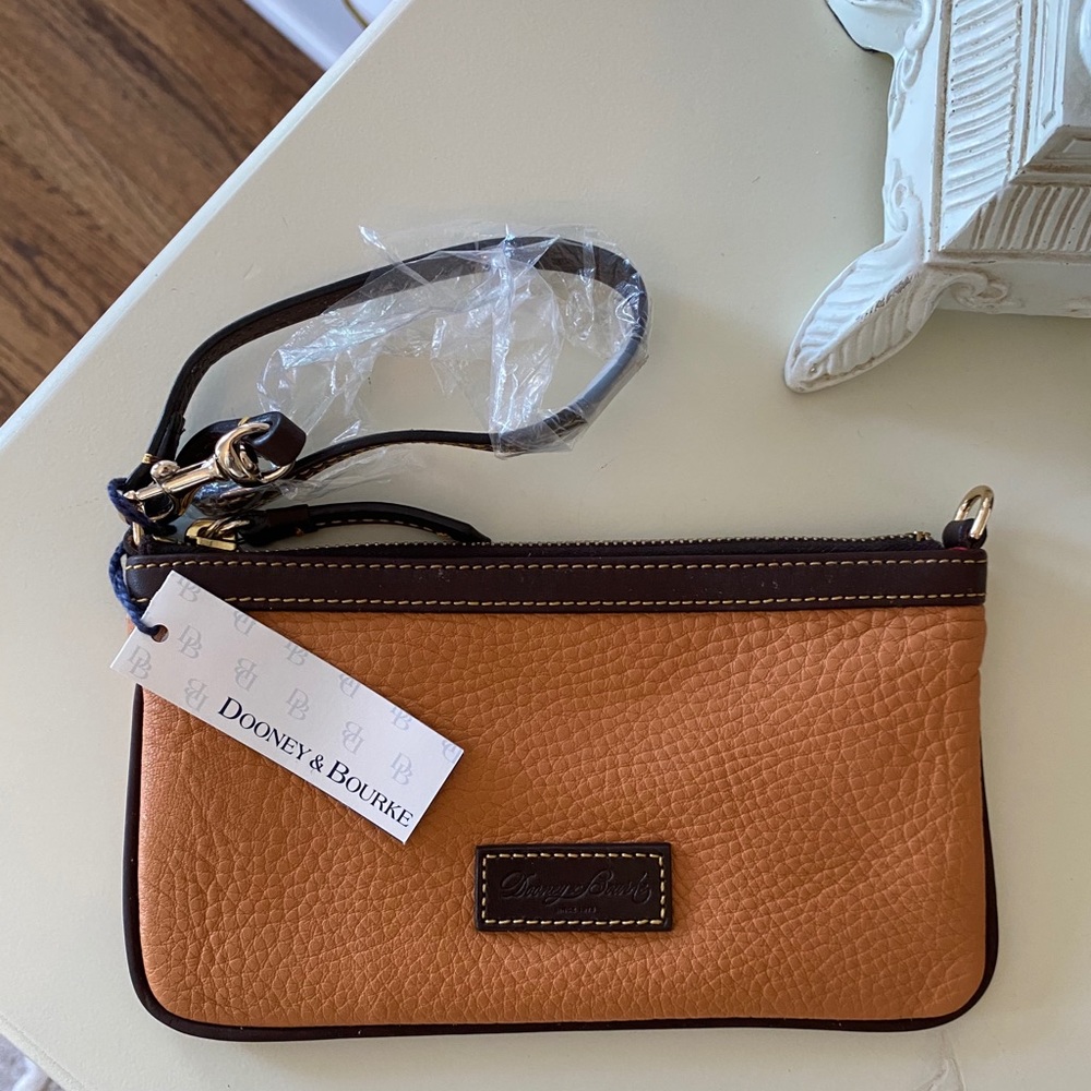 Dooney & Bourke brand new large slim wristlet